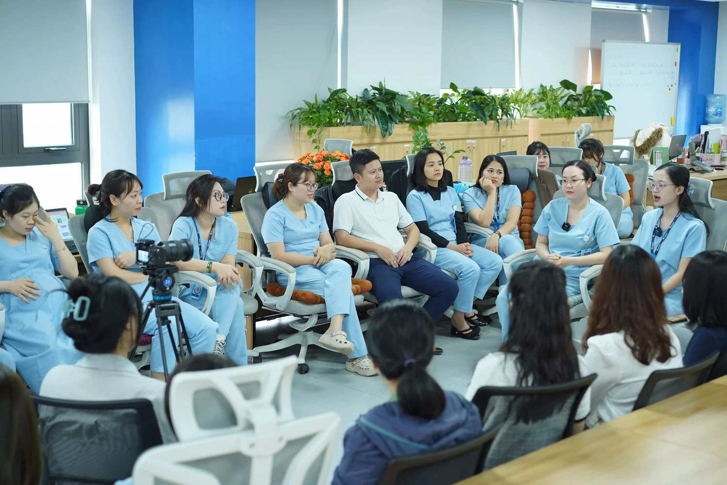 Câu chuyện của những người "ủ ấm" cho hạnh phúc nảy mầm