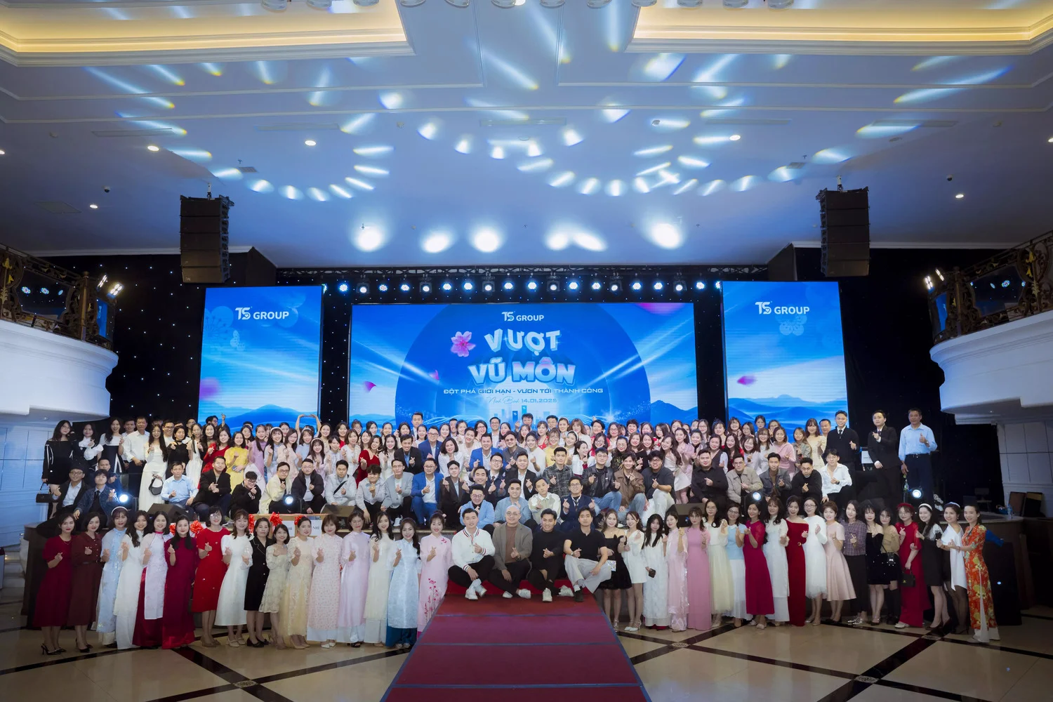 Chào xuân 2025: Bắt đầu hành trình không ngừng nghỉ