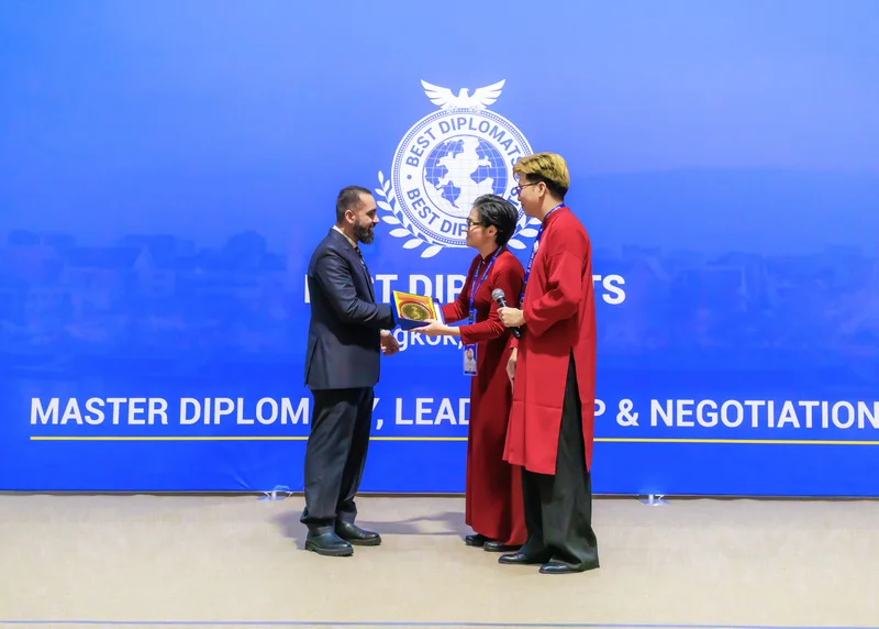Hội nhập y tế quốc tế: TS Group giới thiệu phương pháp INC tại Best Diplomats Thailand