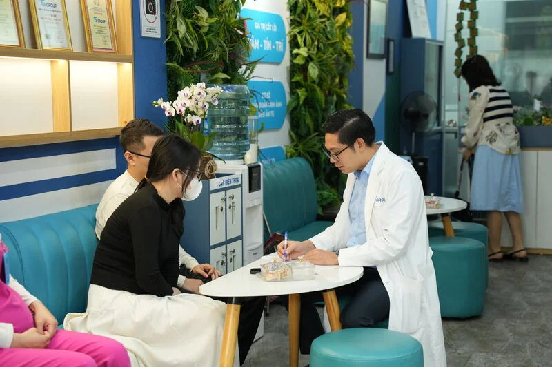Tại sao Phương pháp INC – Thụ thai tự nhiên tích hợp đa yếu tố phù hợp với các cặp đôi trẻ chưa muốn can thiệp IVF/IUI?